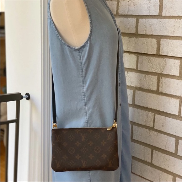 Louis Vuitton reverse double zip pochette - Picture 10 of 12